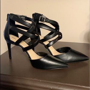 Nine West Pointed Toe Pump